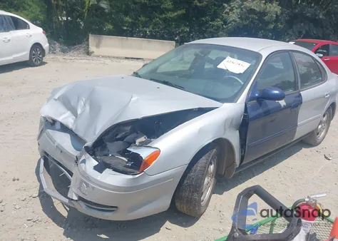 2005 Ford Taurus Se z USA, uszkodzony, nr VIN 1FAFP53U35A270302